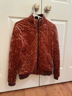 Bernardo Quilted Velvet Zip-Front Bomber in Rust